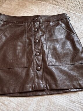 House of Harlow 1960 Chocolate Brown Faux Croc Button-Front Mini Skirt